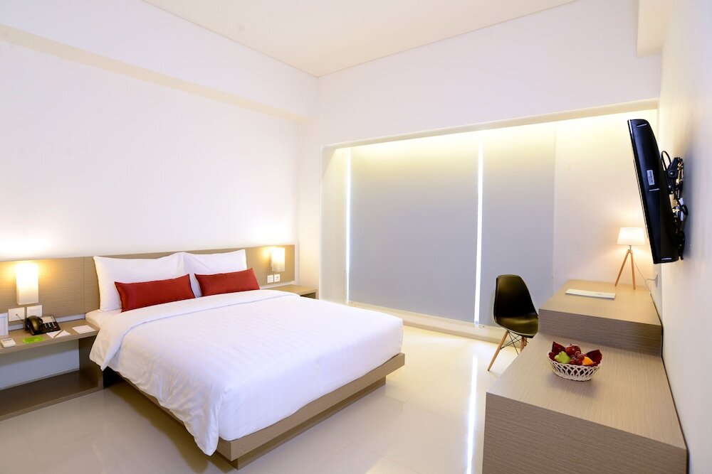 Лахат: Hotel Santika Lahat