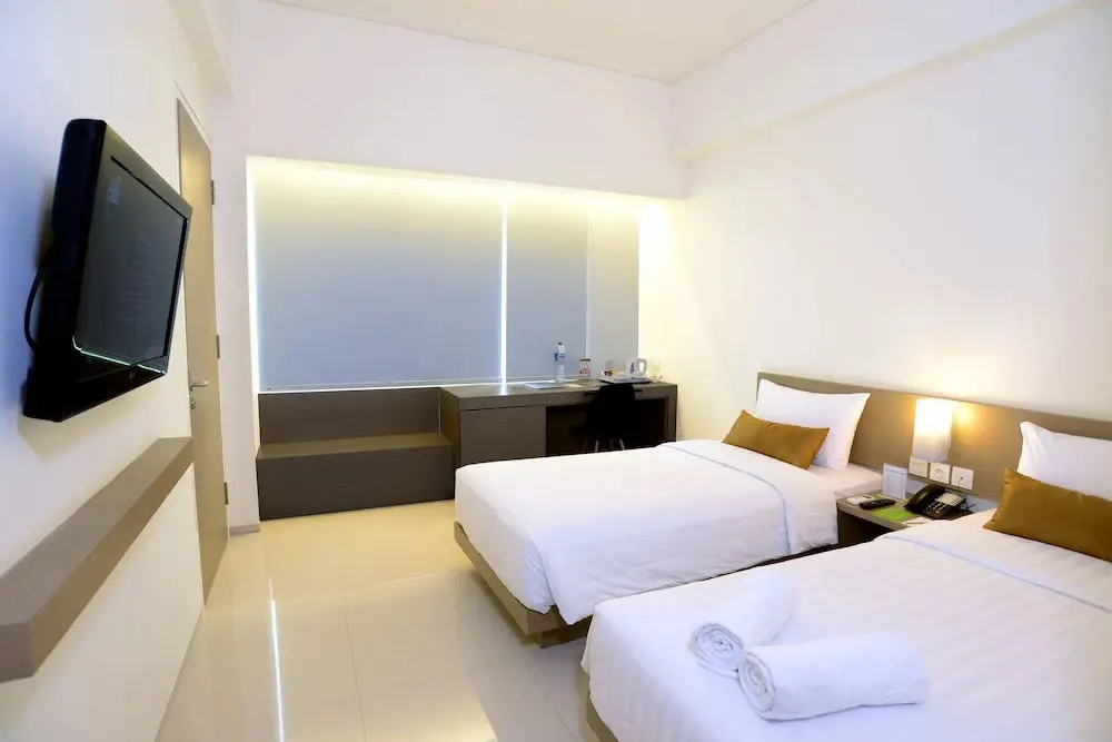 Лахат: Hotel Santika Lahat