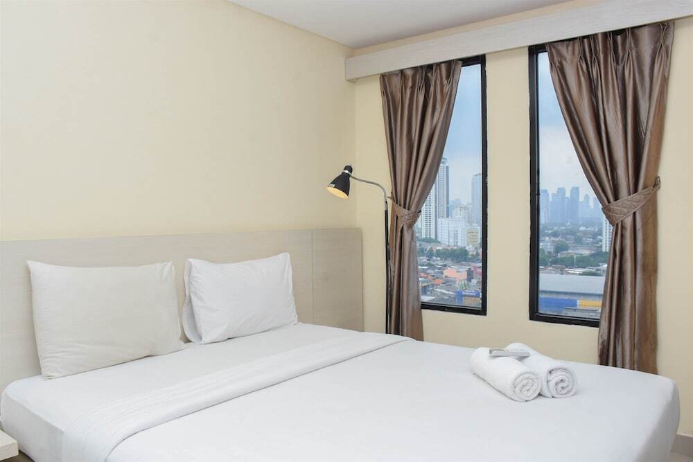 Джакарта: Elegant And Comfy Studio Kebayoran Icon Apartment