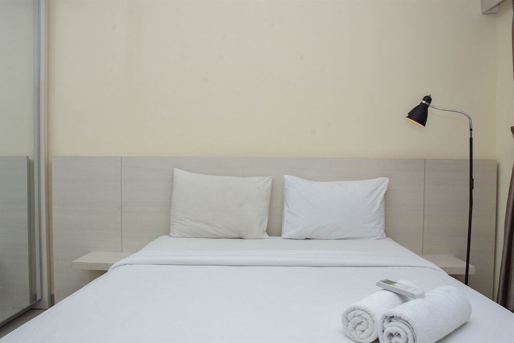 Джакарта: Elegant And Comfy Studio Kebayoran Icon Apartment
