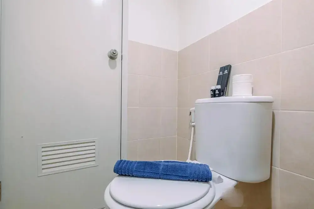 Читарингул: Comfort and Simply Studio Apartment at Podomoro Golf View