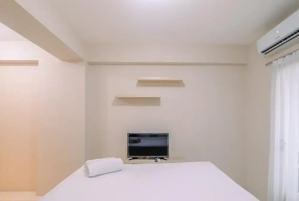 Читарингул: Comfort and Simply Studio Apartment at Podomoro Golf View