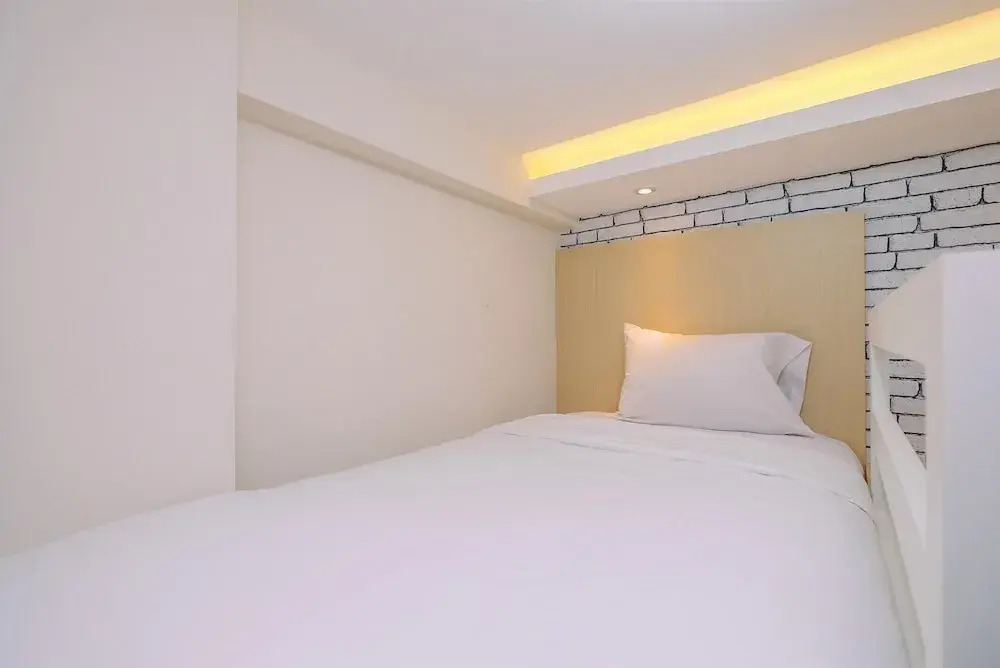 Читарингул: Nice and Comfortable 2BR at Podomoro Golf View Apartment