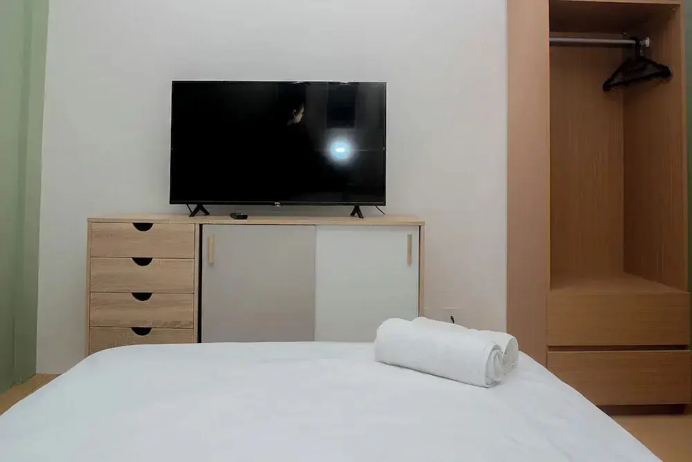 Читарингул: Brand New and Fresh Studio Apartment Podomoro Golf View