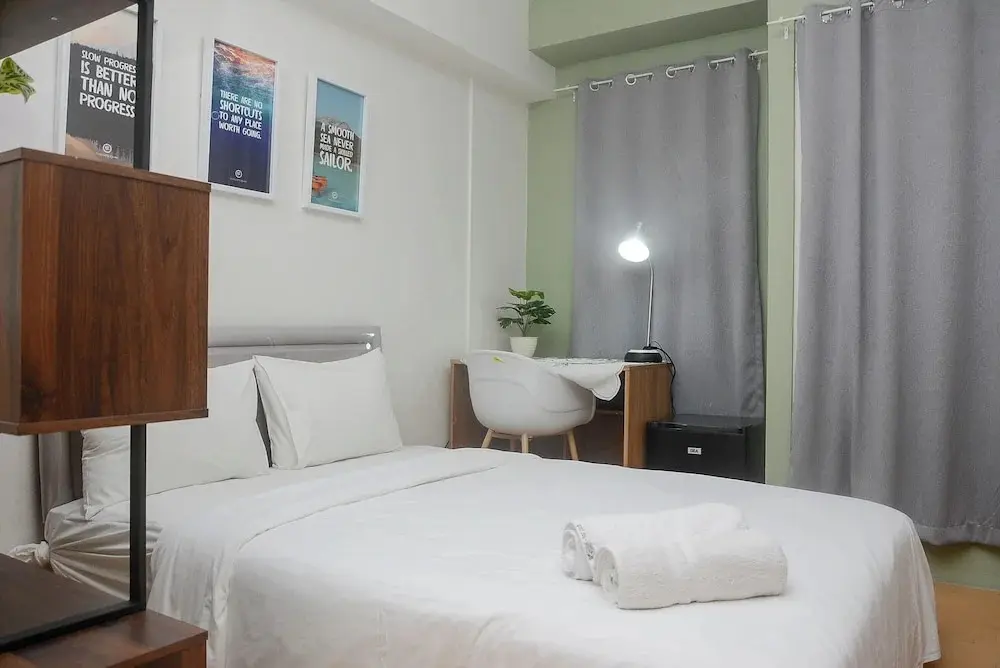 Читарингул: Brand New and Fresh Studio Apartment Podomoro Golf View