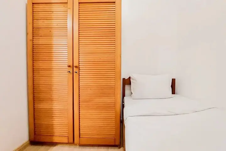 Legok: Comfortable 2BR at Sky House BSD Apartment
