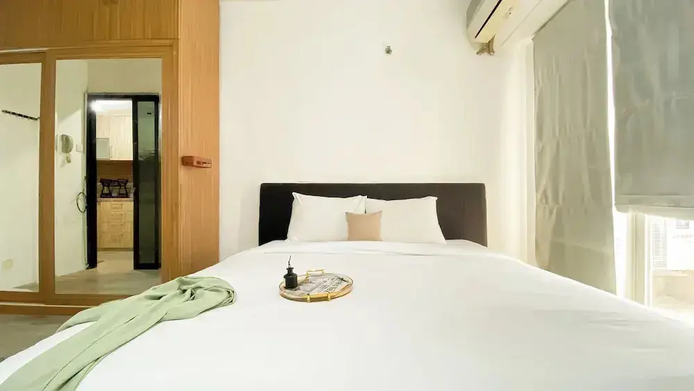 Джакарта: Comfortable and Simply 1BR Apartment Centro City