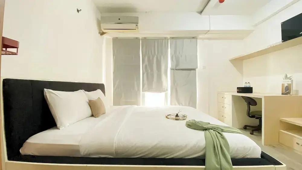 Джакарта: Comfortable and Simply 1BR Apartment Centro City