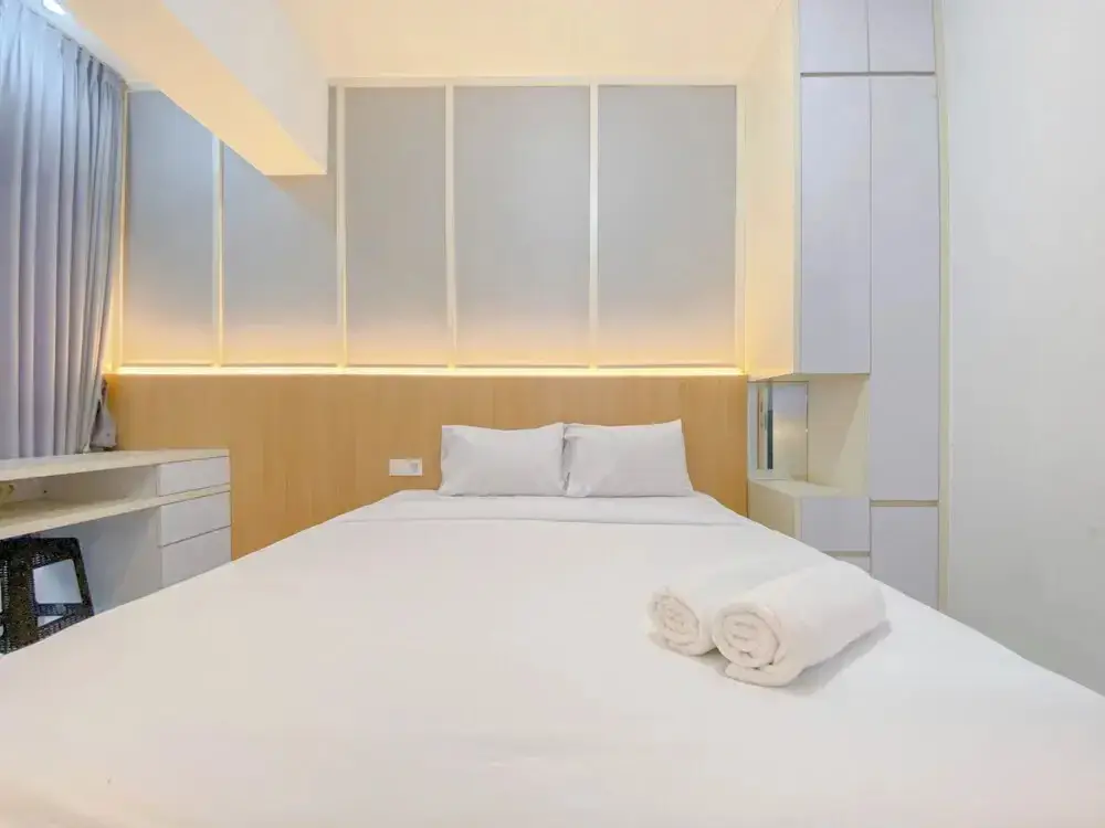 Семаранг: Cozy and Homey Studio at The Alton Apartment