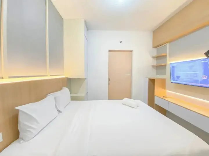 Семаранг: Cozy and Homey Studio at The Alton Apartment