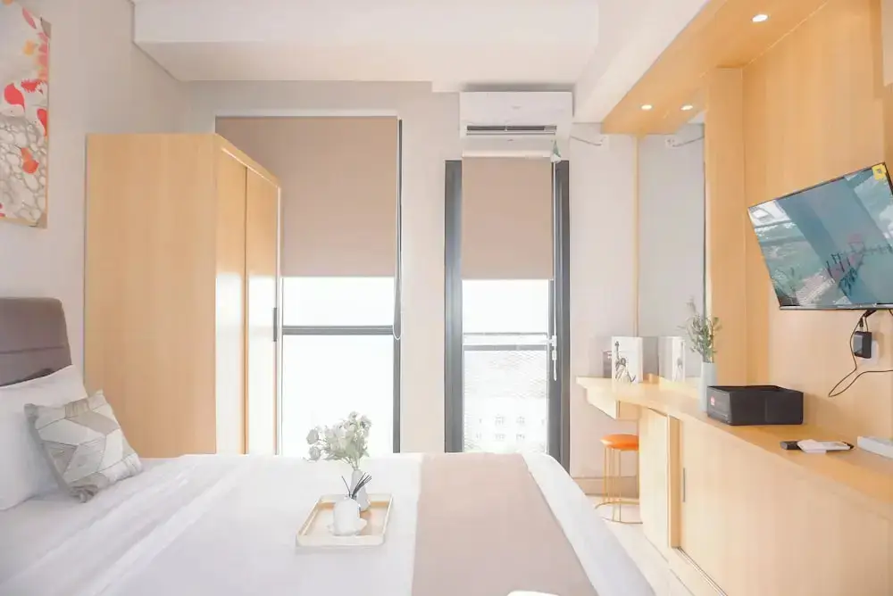 Чикаранг: Best Deal and Homey Studio Apartment Monroe Tower