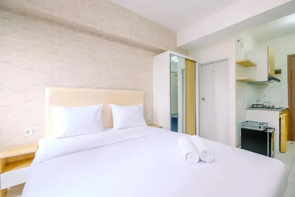 Читарингул: Nice and Warm Studio at Podomoro Golf View Apartment