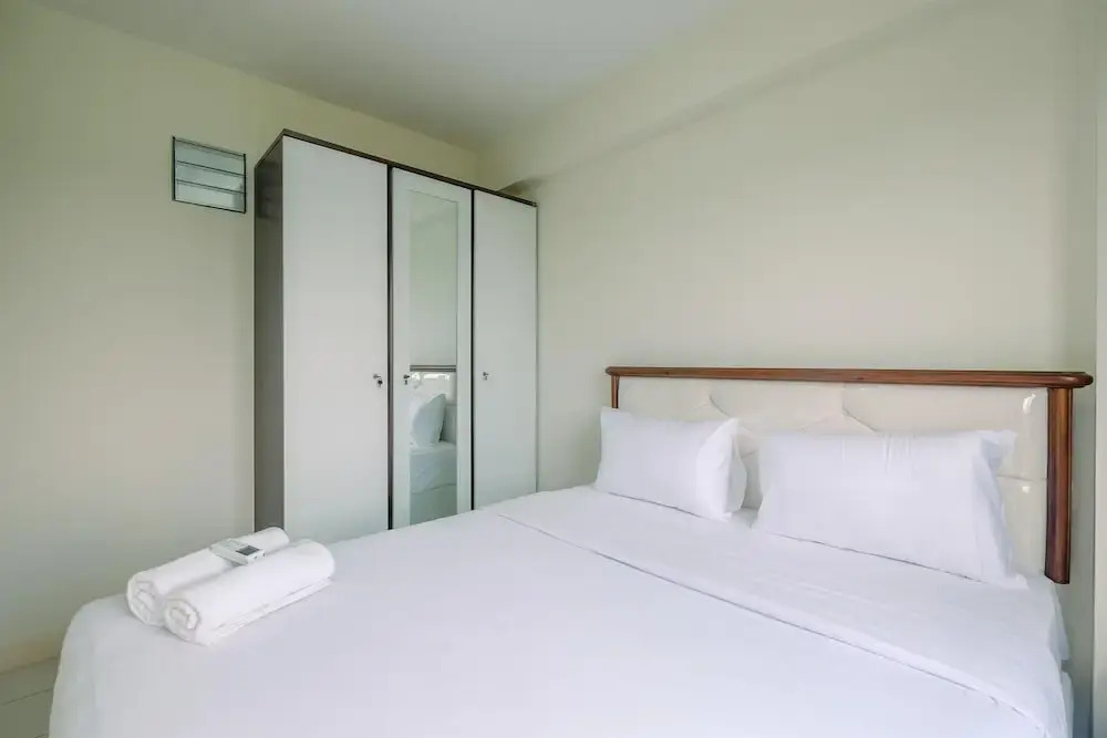 Читарингул: Fully Furnished with Cozy Design 2BR Podomoro Golf View Apartment
