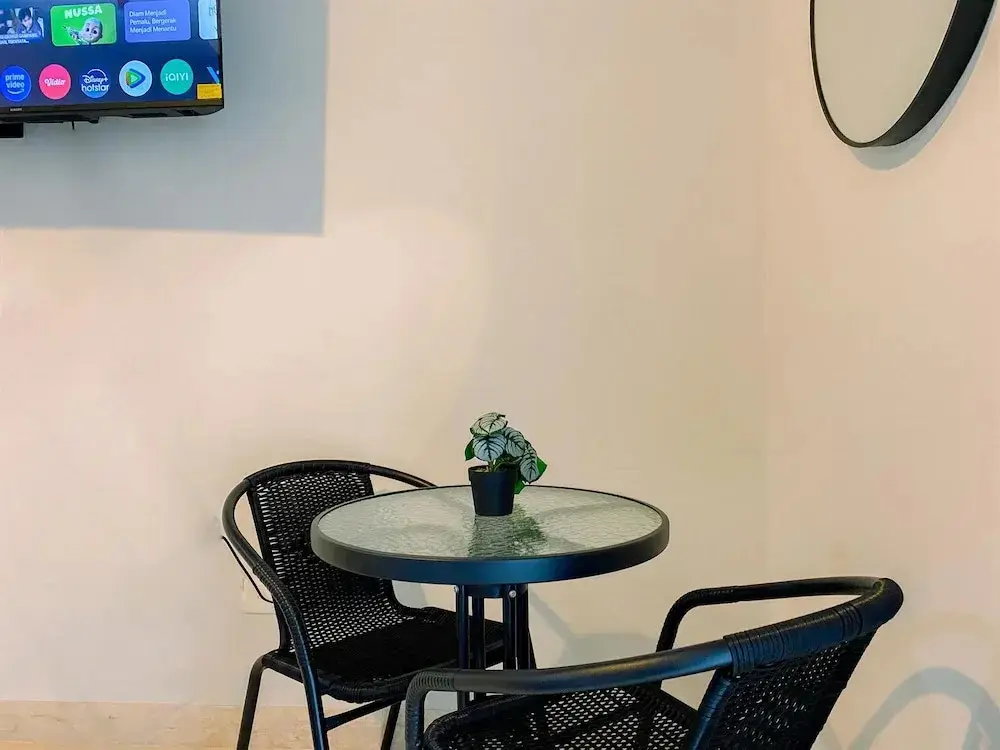 Джакарта: Best View and Comfy Studio at Gold Coast Apartment