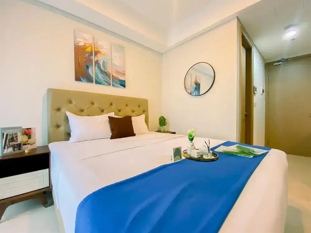 Джакарта: Best View and Comfy Studio at Gold Coast Apartment