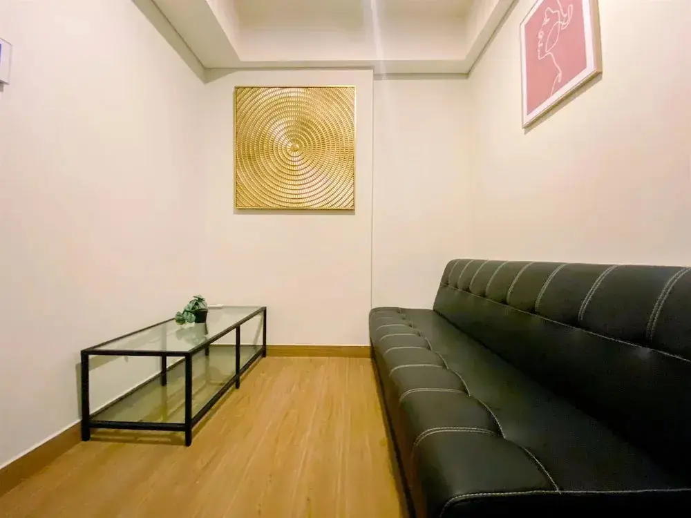Джакарта: Great Location and Tranquil 1BR at Gold Coast PIK Apartment