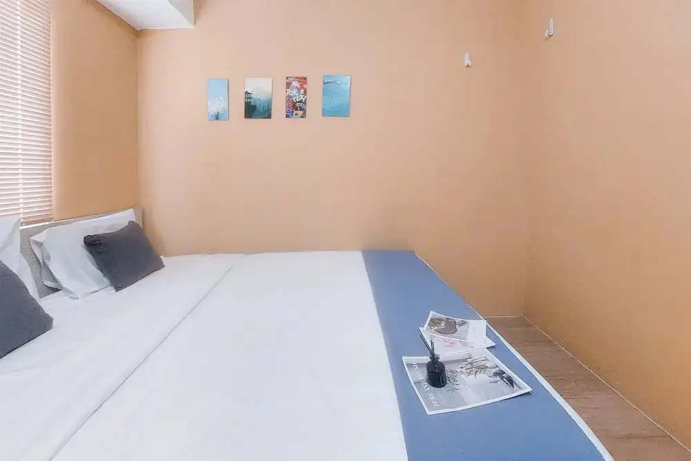 Южный Тангеранг: Comfy Studio Apartment at Urbantown Serpong