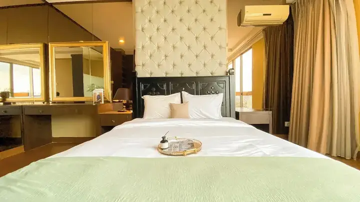 Джакарта: Elegant and Spacious Studio at Kemang Mansion Apartment