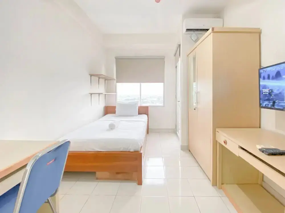 Сумеданг: Tranquil and Comfy Studio Apartment at Easton Park Residence Jatinangor