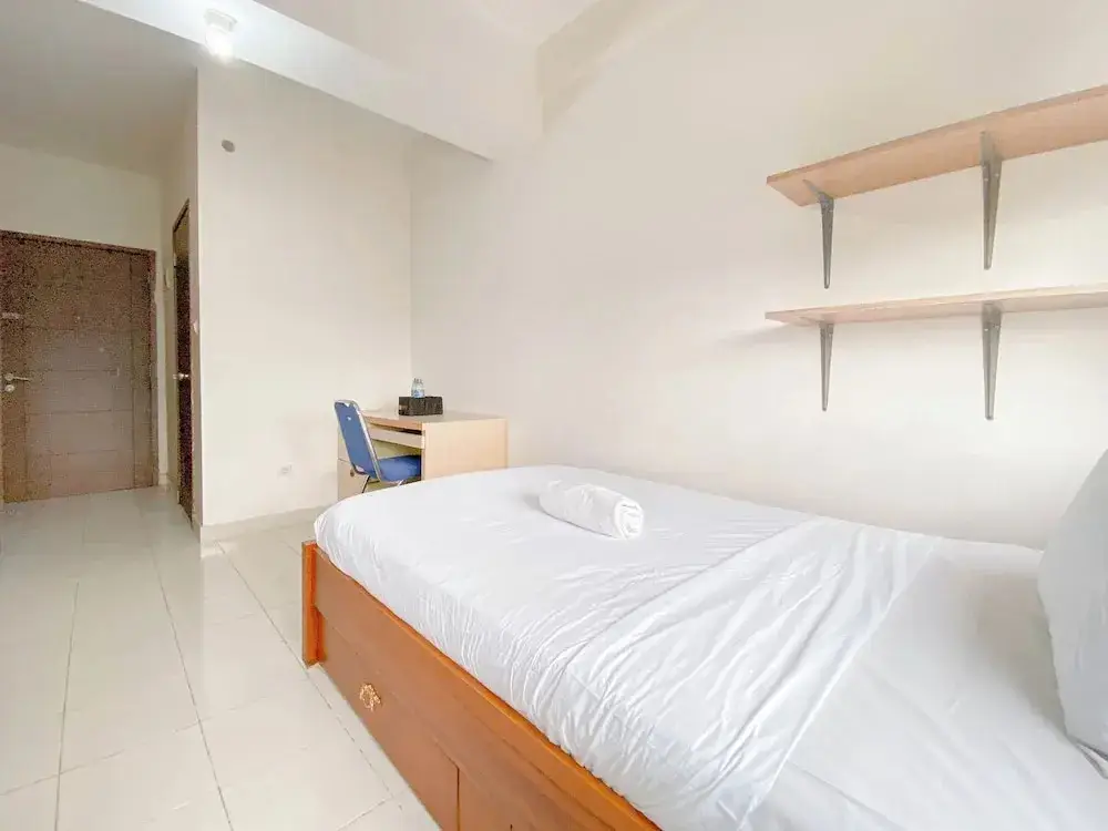 Сумеданг: Tranquil and Comfy Studio Apartment at Easton Park Residence Jatinangor