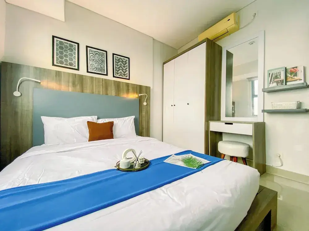 Джакарта: Cozy and Spacious 2BR Apartment at Royal Olive Residence