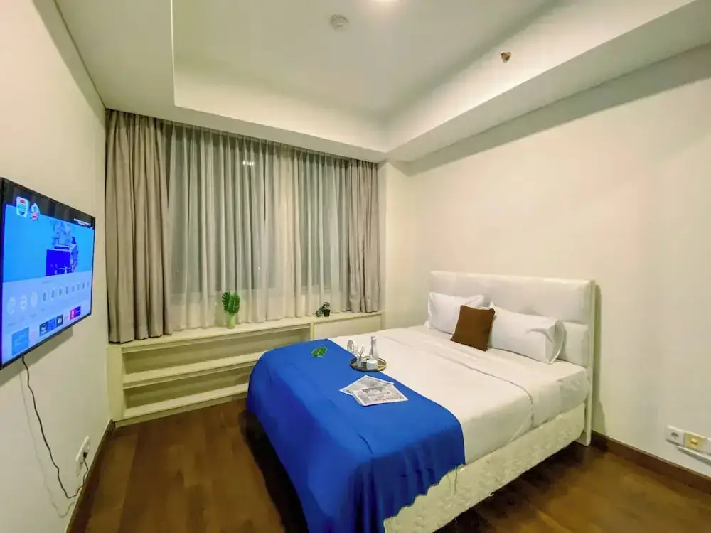 Джакарта: Spacious and Cozy 2BR Apartment Kemang Village