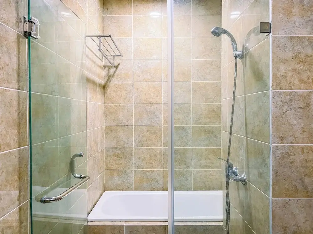 Джакарта: Spacious and Cozy 2BR Apartment Kemang Village