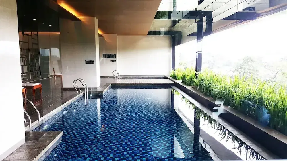 Джакарта: Spacious and Cozy 2BR Apartment Kemang Village