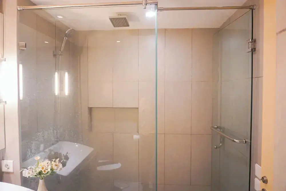 Джакарта: Spacious and Homey 1BR at Talang Betutu Apartment near MRT Station