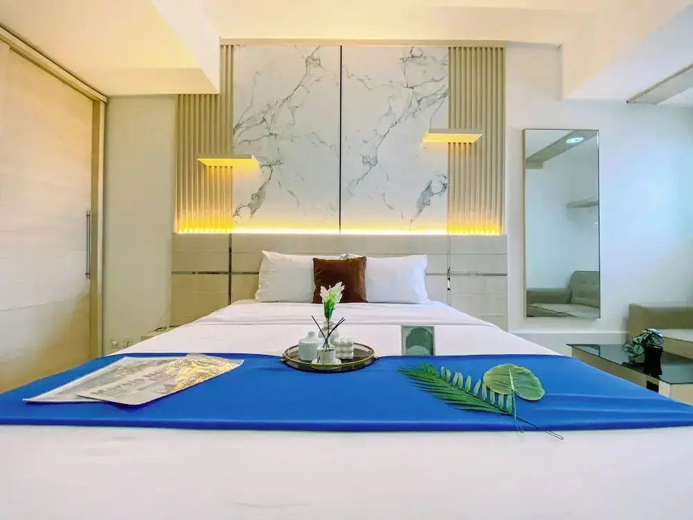Джакарта: Strategic and Homey Studio at Tamansari Sudirman Apartment