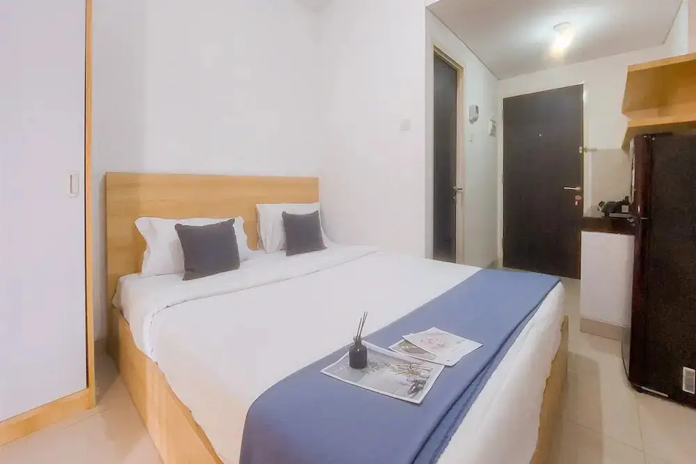 Legok: Cozy and Minimalist Studio Apartment Serpong Garden
