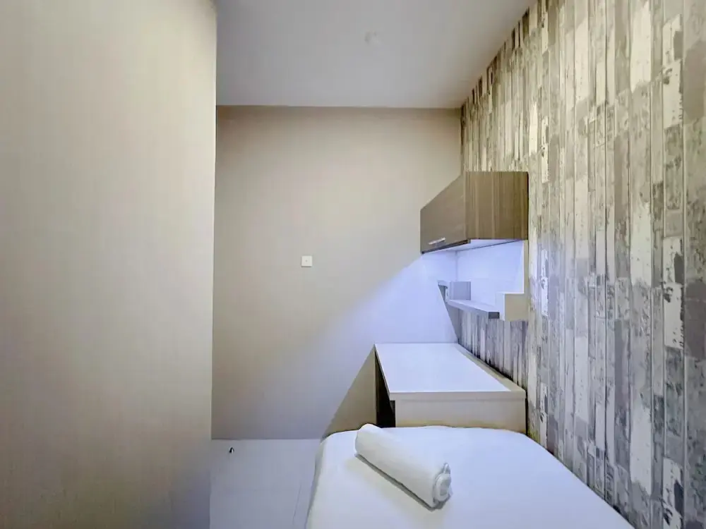 Сурабая: Cozy Stay 2BR at Tanglin Supermall Mansion Apartment