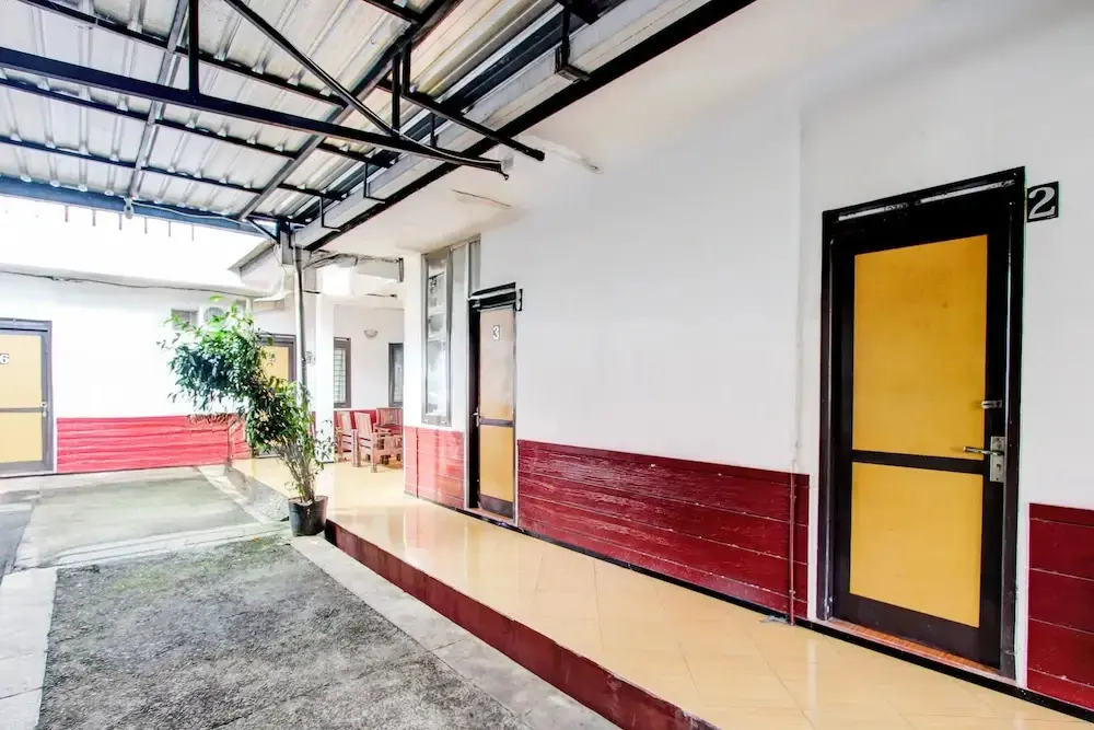 Пурвокерто: OYO 94443 Asri Guest House