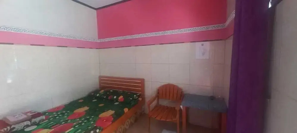 Депок: OYO 94370 Lestinn Homestay Monjali