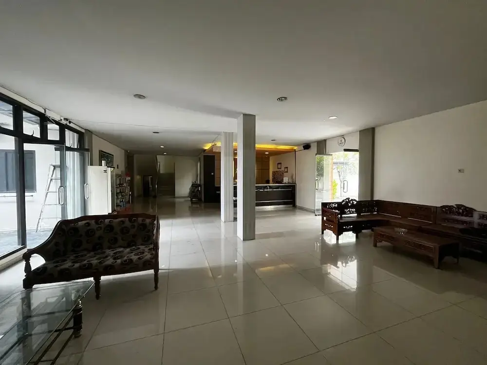 Суракарта: OYO 94442 Jebres Inn