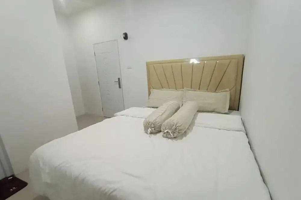 Банда-Ачех: Medina House Syariah