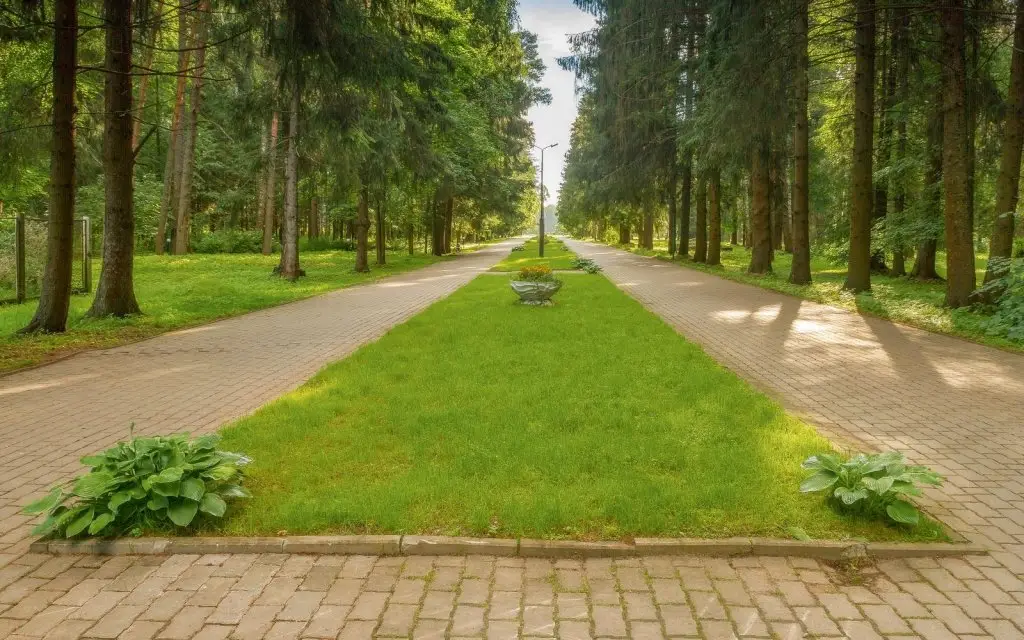 Рыбинск: им. Воровского 3*