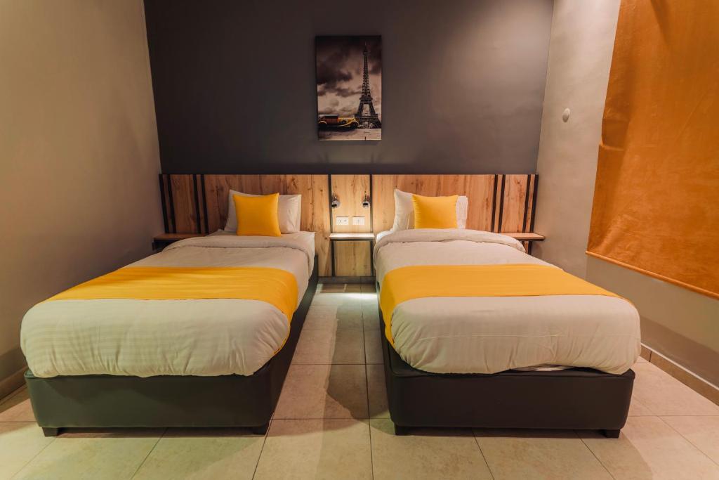Baden Hotel Suites — фото 1