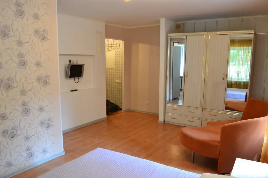 Омск: Irtyish Na Marksa 46a Apartments