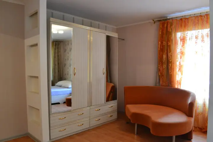 Омск: Irtyish Na Marksa 46a Apartments
