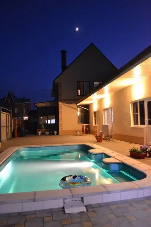 Анапа: Ispanskij Dvorik Guest House