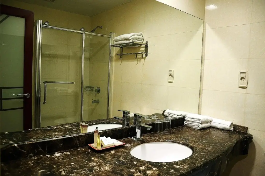 Mosaic City Hotel — фото 1