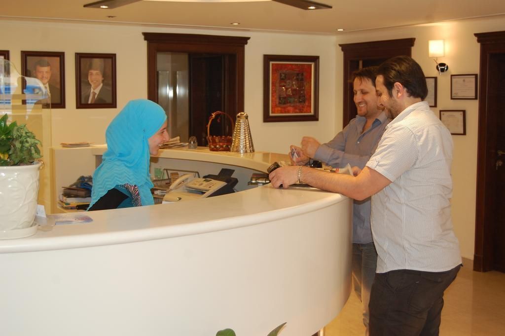 Амман: Daraghmeh Hotel Apartments - Wadi Saqra