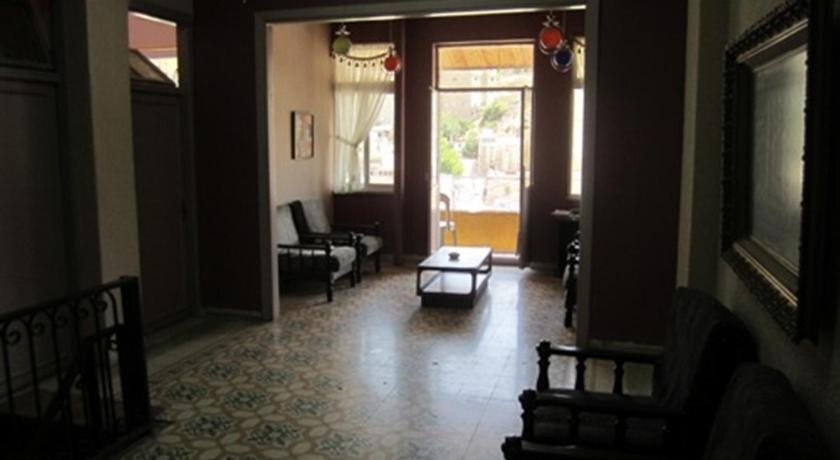 Амман: Roman Theater Hotel