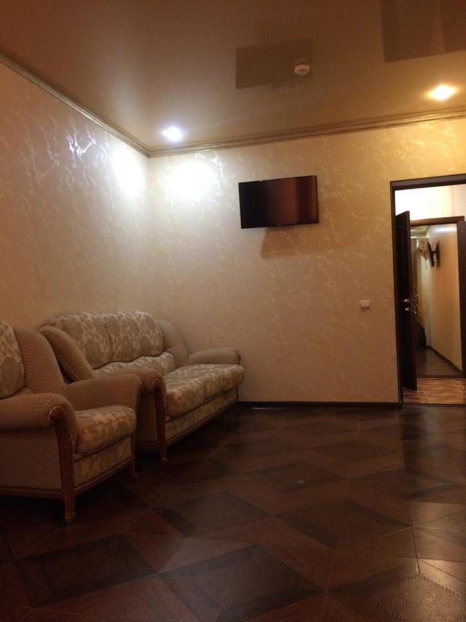 Витязево: Apartment on Pionersky prospekt