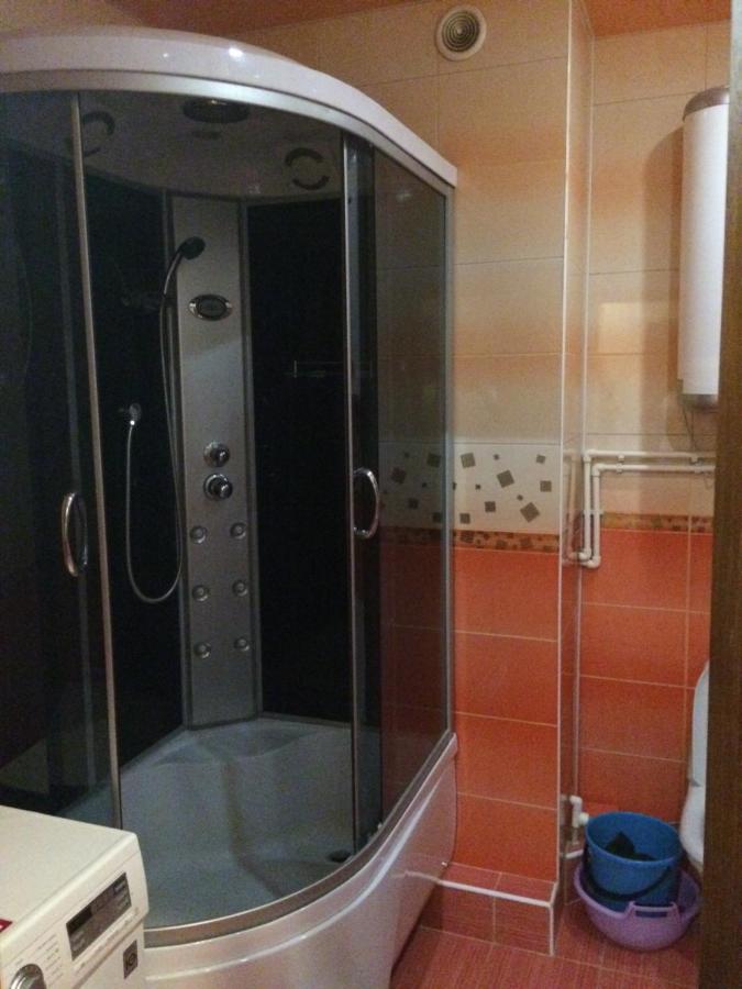 Витязево: Apartment on Pionersky prospekt