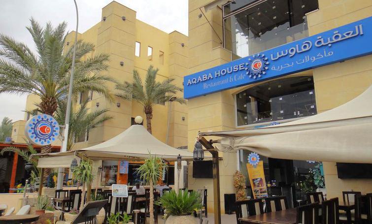 Fos'hat Al Aqaba Furnished Apartments — фото 1
