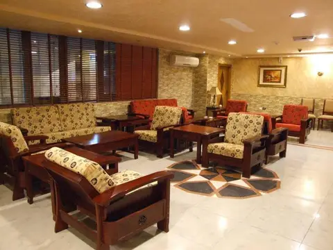 Golden Sands Hotel — фото 1