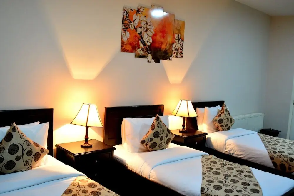 Lilium Hotel — фото 1