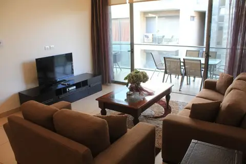 Modern Resort like with pool — фото 1